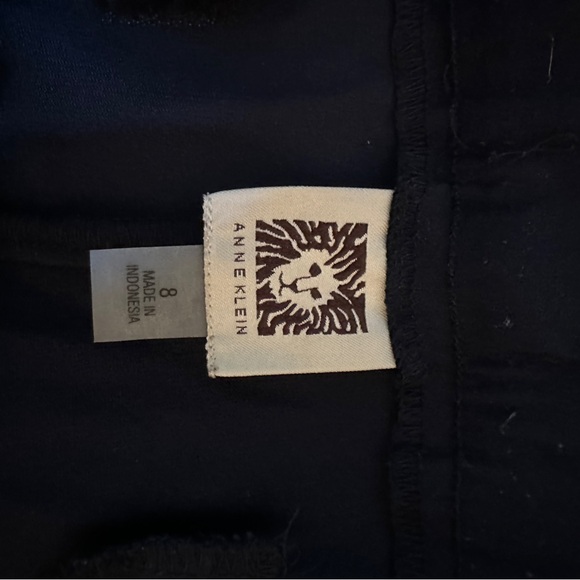 Navy Blue Anne Klein Stretch Dress Pants Size 8 - Picture 3 of 3